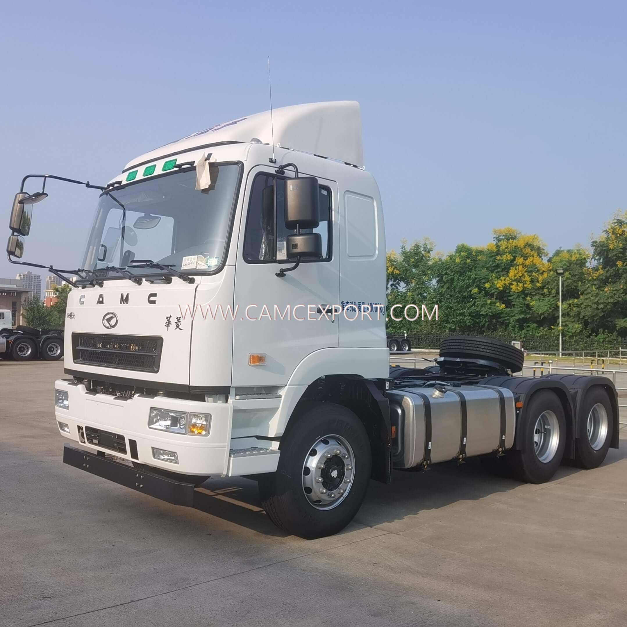 CAMC 6 × 4 diesel dump truck រថយន្តដឹកប្រេងម៉ាស៊ូត CAMC 6×4